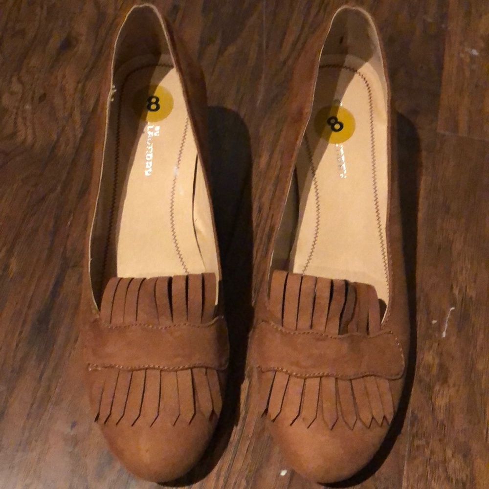 Never worn Chinese Laundry shoes